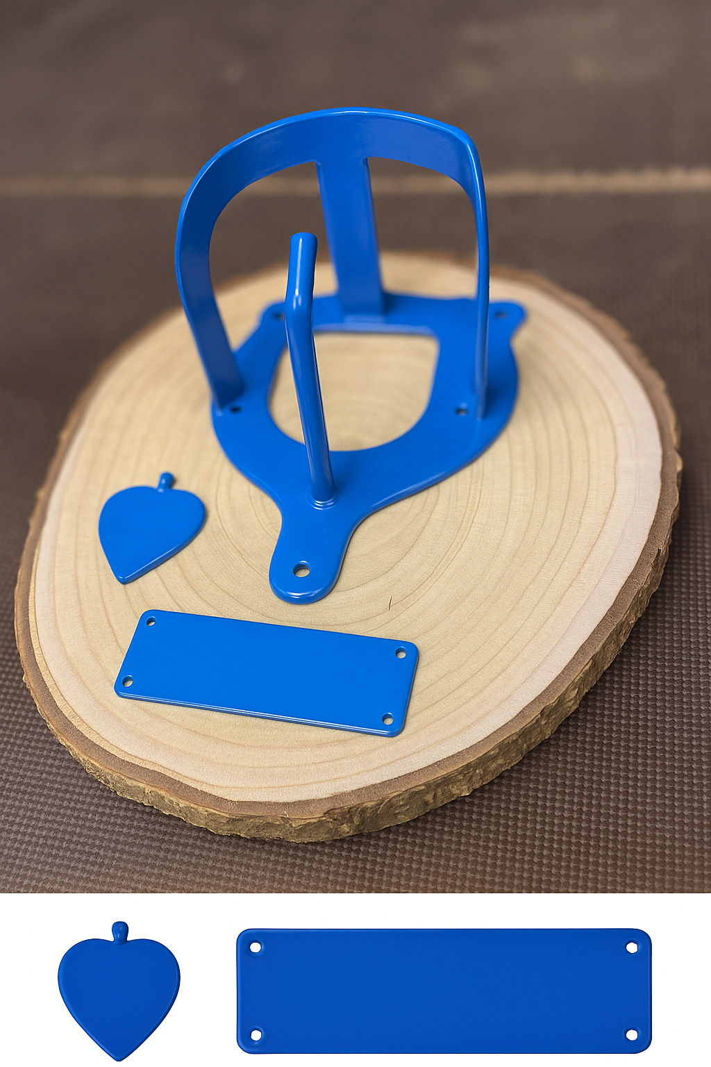 Halfterhalter auf Rundholzplatte (ca. 20-22 cm) mit Namensschild UND Herz aus Metall - Handmade - DIE pferdige Geschenkidee ! (Versandkostenfrei!)