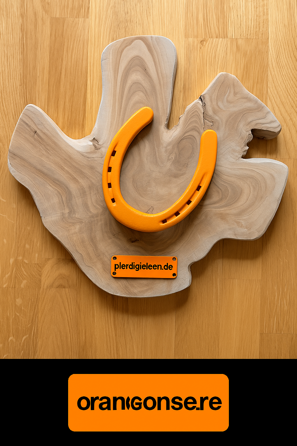 Hufeisen - Original auf Teak Massivholz (ca. 35x35x2 cm) mit Ihrer Wunschgravur aus Metall ! - Handmade - jedes Stück ein Unikat ! DIE pferdige Geschenkidee ! (Versandkostenfrei!)