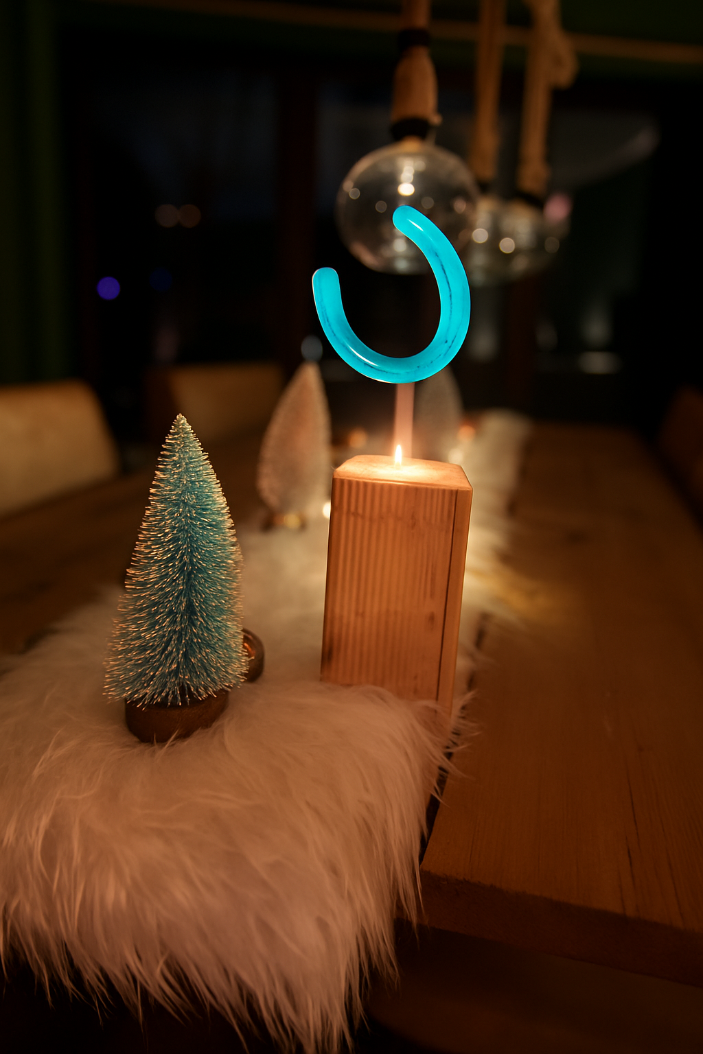 Hufeisen - Original auf Holzblock mit individueller Wunschgravur auf Hufeisen & Holzblock ! - Handmade - jedes Stück ein Unikat ! DIE pferdige Geschenkidee ! (Versandkostenfrei!)